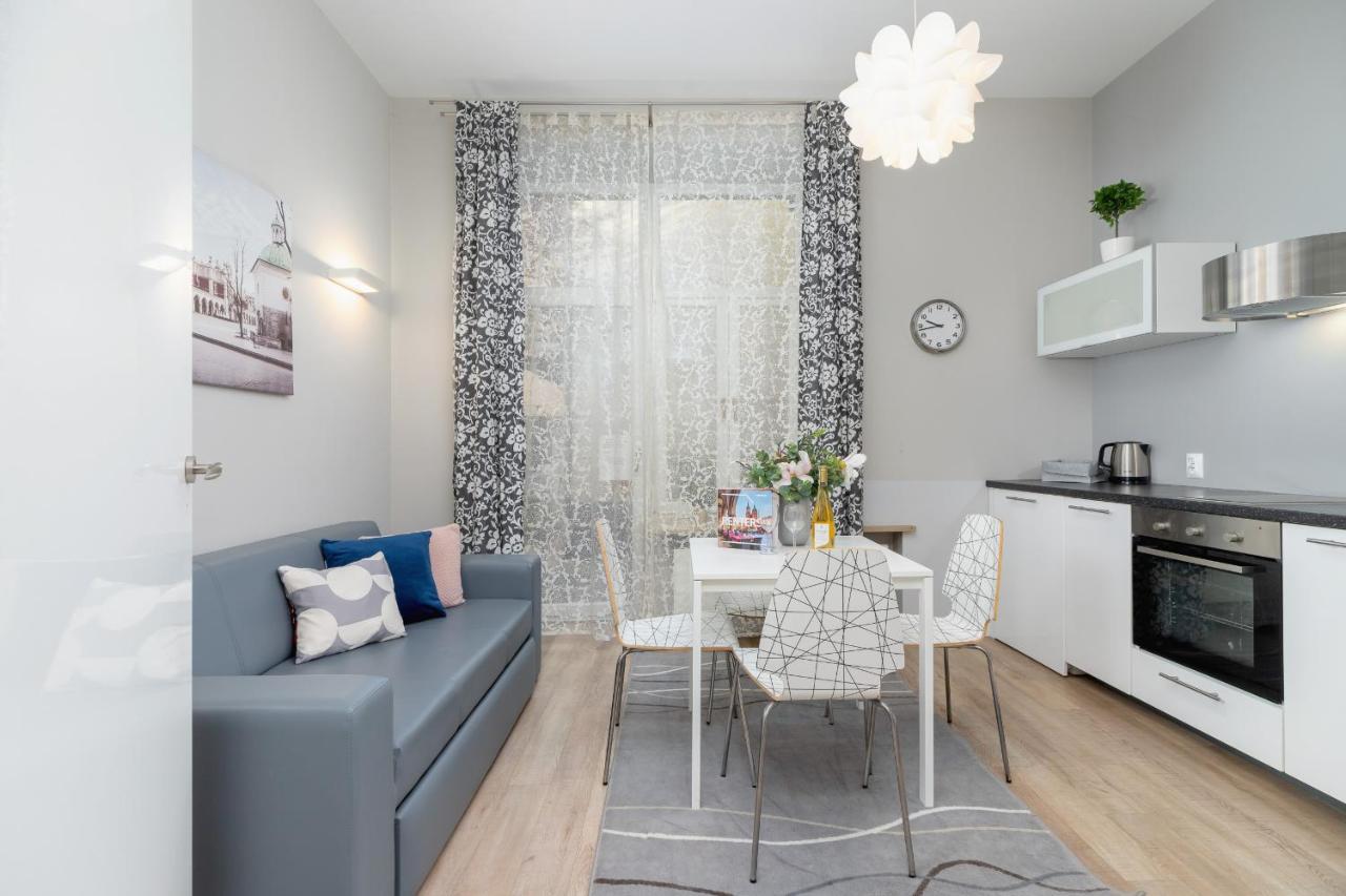 Central Planty Park Apartment Lobzowska By Noclegi Renters Krasków Exterior foto