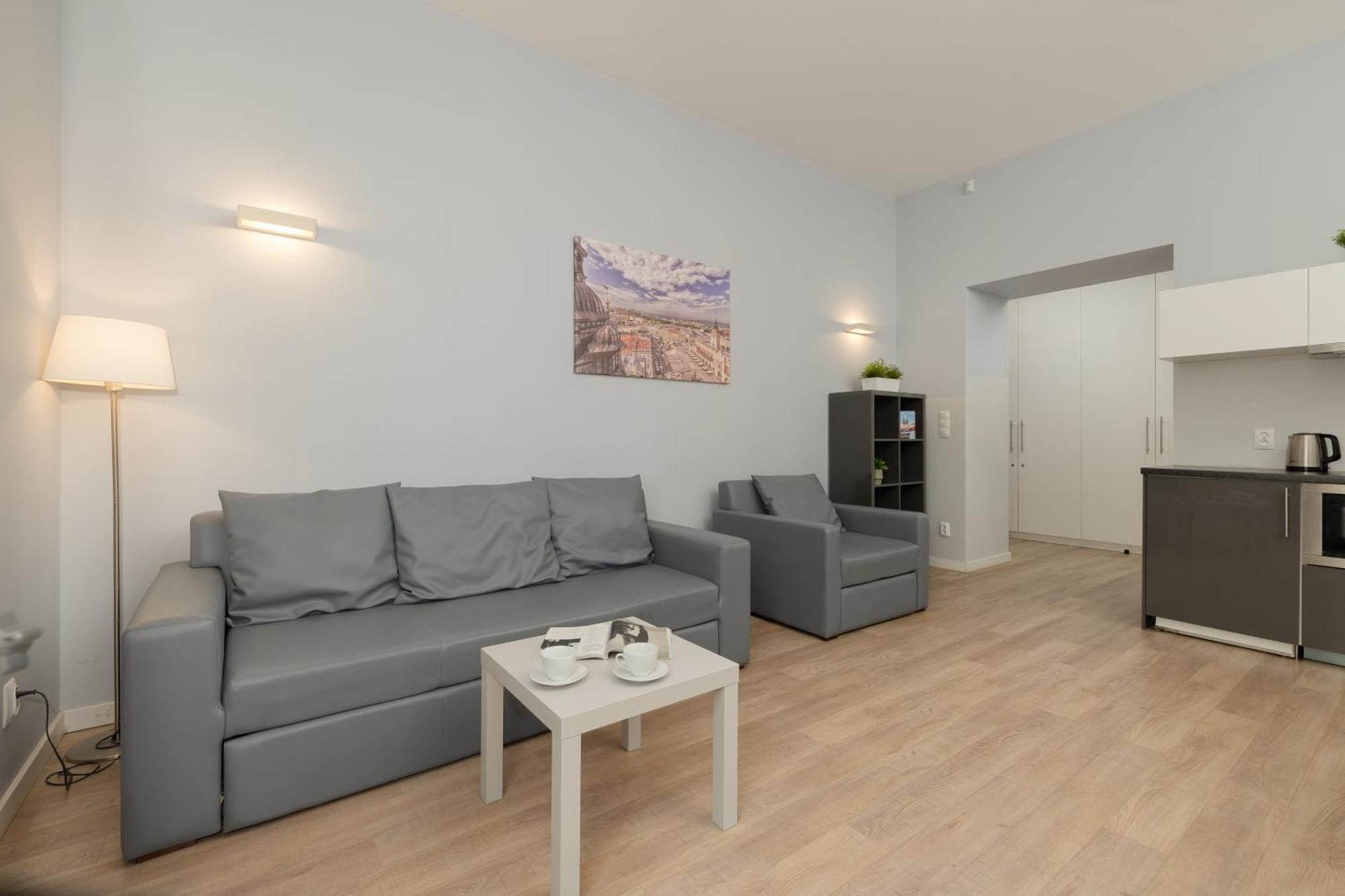 Central Planty Park Apartment Lobzowska By Noclegi Renters Krasków Exterior foto